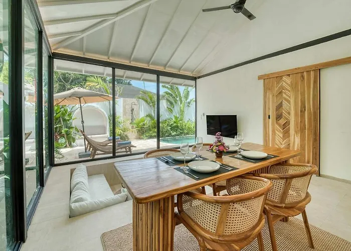 Melasti Breeze 1br Brand New Tropical Escape In Villa
